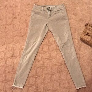 Super comfy, soft, American eagle jeans!